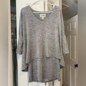 PICK ANY 3 ITEMS FOR $10 - JOSEPH RIBBKOFF GREY TOP